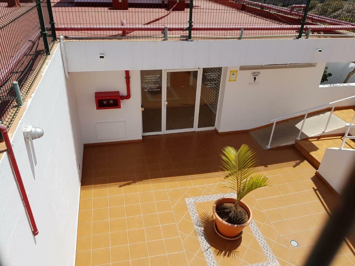 Apt With Terrace Facing Amadores Beach Екстер'єр фото