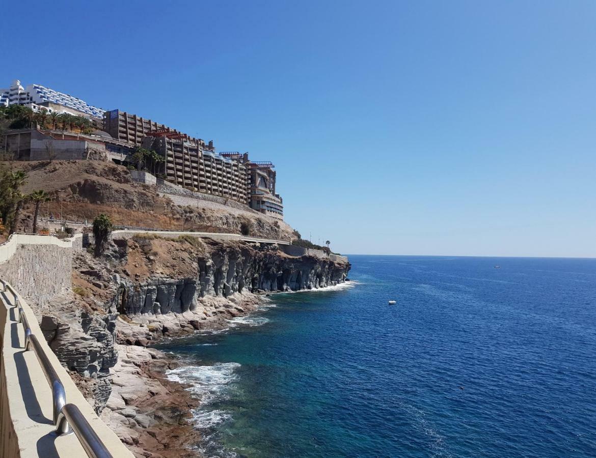 Apt With Terrace Facing Amadores Beach Екстер'єр фото