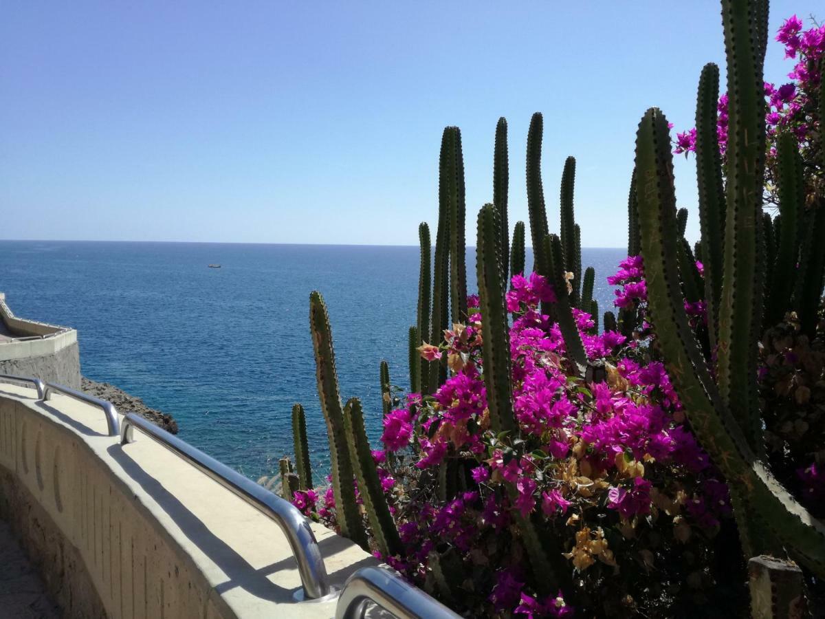 Apt With Terrace Facing Amadores Beach Екстер'єр фото